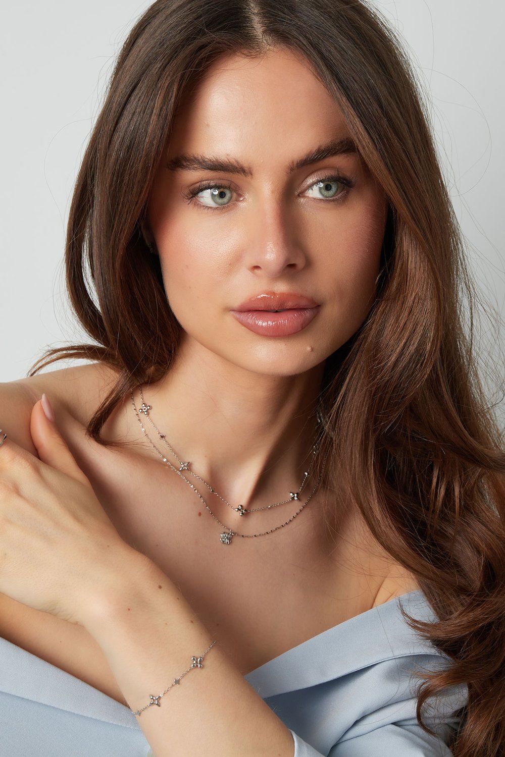 twisted necklace with clover h5Picture4